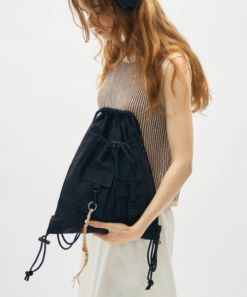 full/fill.(フルフィル)の「two pocket backpack/2ポケットナップサック(バックパック/リュック・レディース・ブラック/アイボリー・FREE)」の19枚目の写真