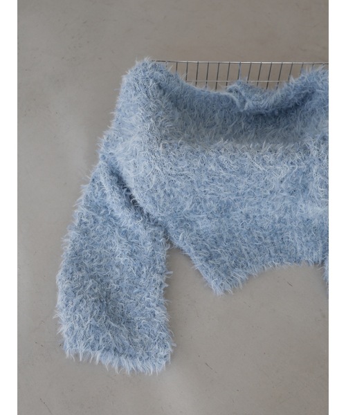 Katrin TOKYO(カトリーントーキョー)の「bell sleeve feather knit(ニット/セーター・レディース・ブルー/ブラック/アイボリー・XS/FREE)」の4枚目の写真