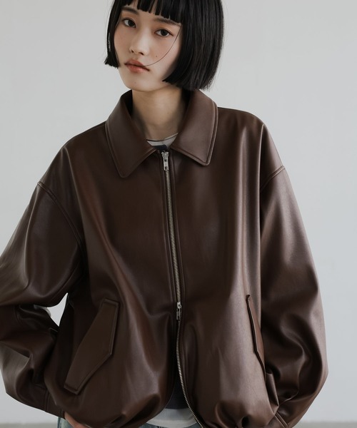 LOWRYS FARM(ローリーズファーム)の「レザーバルーンブルゾン 637617(ブルゾン・レディース・アイボリー/ブラック/ブラウン・FREE)」の3枚目の写真