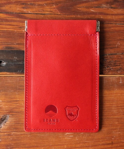 BEAMS JAPAN（ビームス　ジャパン）の「栃木レザー バネ口 ポーチ（カードケース・レディース・ブラック/ベージュ/レッド・ONE SIZE）」の3枚目の写真