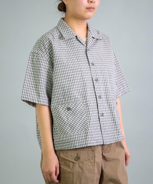 OMNIGOD（オムニゴッド）の「[OMNIGOD womens / オムニゴッド] オリジナルギンガムチェックシャンブレー ショートスリーブシャツジャケット（シャツ/ブラウス・レディース・グレー系その他・0）」の4枚目の写真