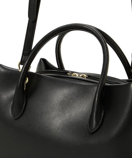 NATURAL BEAUTY BASIC（ナチュラルビューティーベーシック）の「◇フォールドボストンバッグ（ボストンバッグ・レディース・ダークブラウン/ブラック/オフホワイト・ﾌﾘ-）」の8枚目の写真