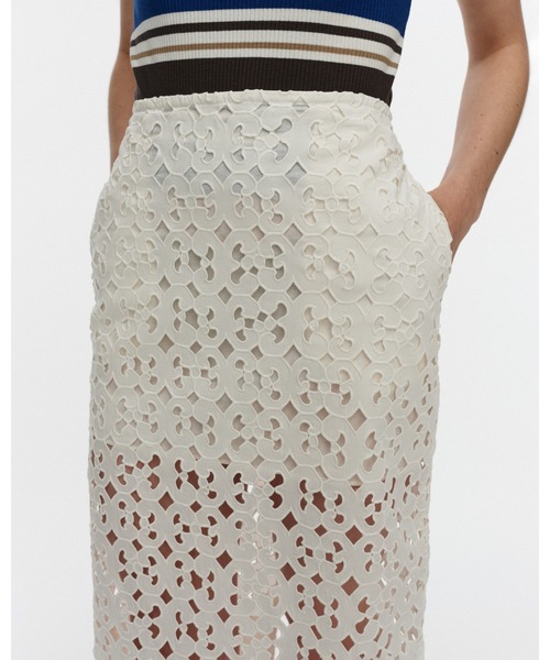 marimekko(マリメッコ)の「Nokkeluus Keidas / Skirt(スカート・レディース・ホワイト・36/34/38)」の9枚目の写真