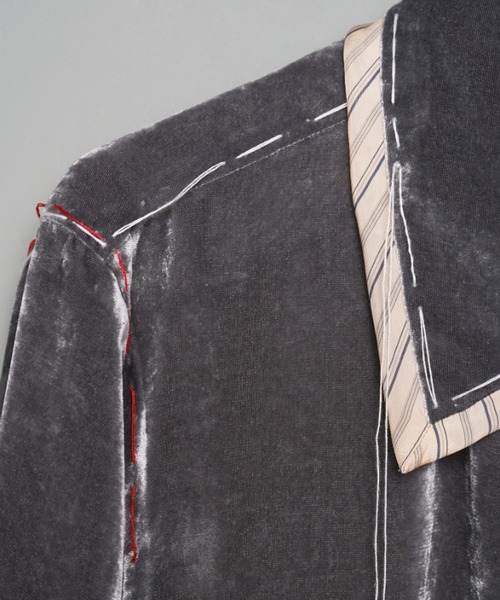 MASU(エムエーエスユー)の「【M A S U】UNEVEN VELVET JACKET(その他トップス・メンズ・ダークグレー/ライトグリーン・44/46)」の4枚目の写真