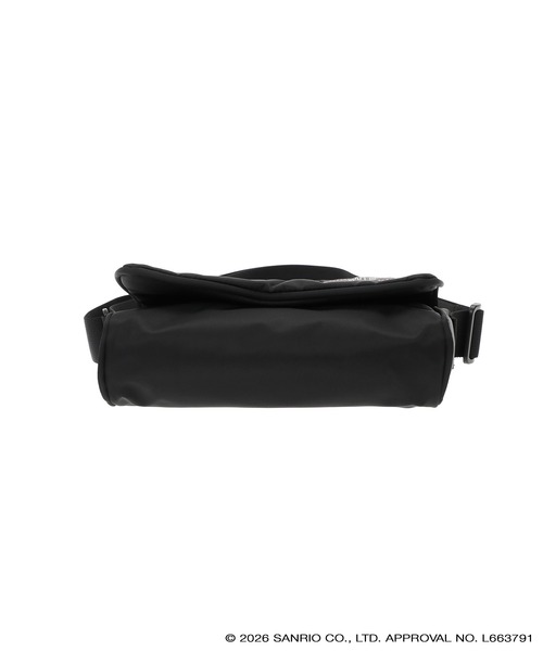 Manhattan Portage（マンハッタンポーテージ）の「WHITEHALL SHOULDER MGNT FLIGHT NYLON BACKING KUROMI（ショルダーバッグ・レディース・ブラック・SMALL）」の5枚目の写真