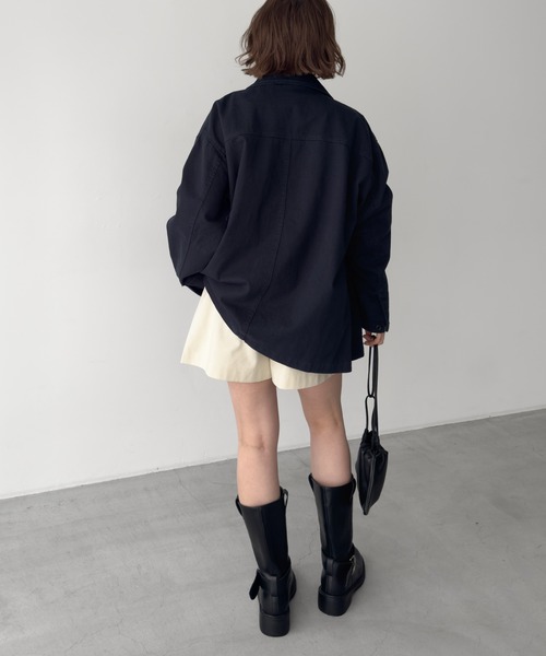 CANAL JEAN（キャナルジーン）の「HARING　ツイルワークジャケット（ミリタリージャケット・レディース・ネイビー/ベージュ・ONE SIZE）」の7枚目の写真