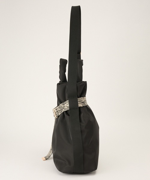 OUTDOOR PRODUCTS（アウトドアプロダクツ）の「BARNYARDSTORM / OUTDOORPRODUCTS / ビッグトート【WEB限定】（トートバッグ・レディース・ブラック/ブラック系その他4/ホワイト系その他・FREE）」の16枚目の写真