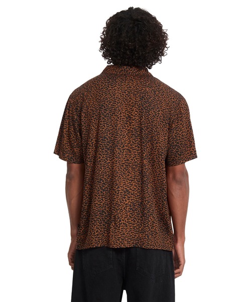 VOLCOM（ボルコム）の「VOLCOM/ボルコム メンズ 半袖シャツ V_A0412612（シャツ/ブラウス・メンズ・ブラウン・L/M）」の6枚目の写真