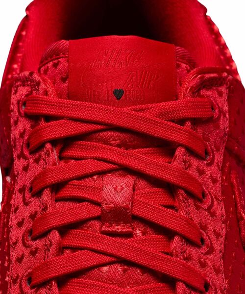 NIKE（ナイキ）の「ナイキ エア フォース 1 レトロ メンズシューズ / Nike Air Force 1 Retro Men's Shoes IB6836-600 University Red（スニーカー・メンズ・レッド・29/28.5/27.5/27/26.5/26/28/25.5/25/24.5/24/30/29.5）」の3枚目の写真