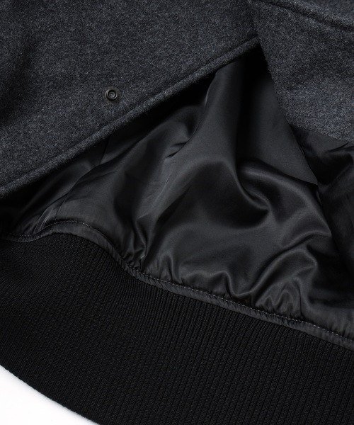 Jieda(ジエダ)の「DRAPING VARSITY JACKET(スタジャン・メンズ・ブラック/グレー・2/1)」の19枚目の写真