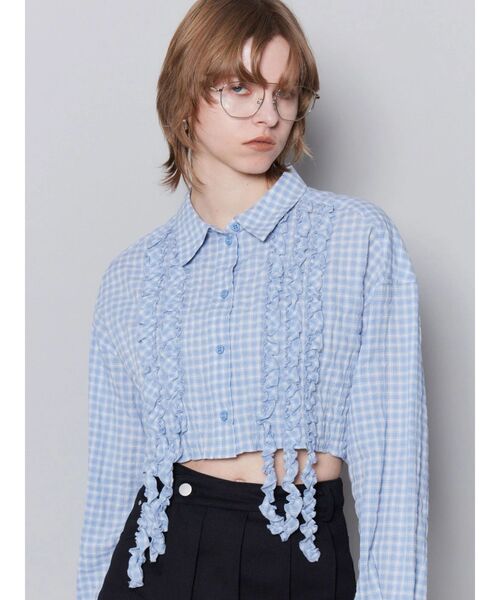 EMODA（エモダ）の「テープフリルワイドショートシャツ（シャツ/ブラウス・レディース・ブルー/グレー/ベージュ・FREE）」の3枚目の写真
