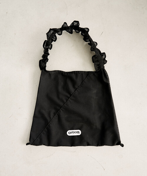 OUTDOOR PRODUCTS（アウトドアプロダクツ）の「OUTDOOR PRODUCTS × PUBLUX/アウトドアプロダクツ 別注 メッシュ フリル トートバッグ　限定展開（トートバッグ・レディース・オフホワイト/グレー/ブラック・ONE SIZE）」の13枚目の写真