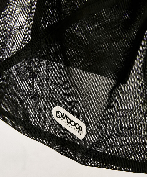 OUTDOOR PRODUCTS（アウトドアプロダクツ）の「OUTDOOR PRODUCTS × PUBLUX/アウトドアプロダクツ 別注 メッシュ フリル トートバッグ　限定展開（トートバッグ・レディース・オフホワイト/グレー/ブラック・ONE SIZE）」の6枚目の写真