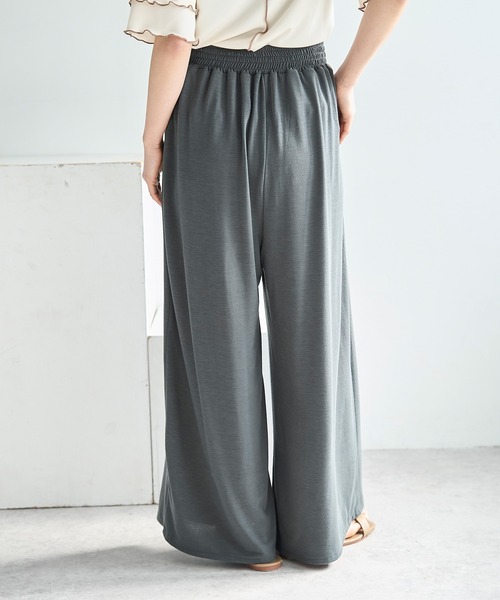 mil（ミル）の「とろみカットソー リラックス ワイドパンツ　スウェットパンツ【586137】（スウェットパンツ・レディース・ブラウン/チャコールグレー/ブラック・S-Short/S-Regular/M-Short/M-Regular）」の14枚目の写真