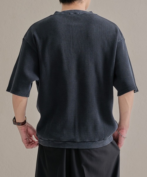 epnok(エプノック)の「ワッフルヘンリーネック半袖Tee(Tシャツ/カットソー・メンズ・ブラック系その他/グレー/ブラック・SMALL/MEDIUM/LARGE)」の13枚目の写真