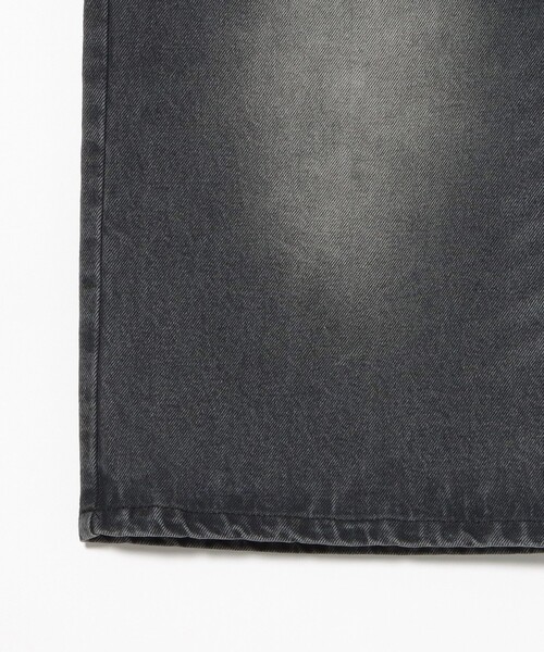 BEAMS HEART(ビームスハート)の「ブラスト ワイドデニム ショーツ(その他パンツ・メンズ・ブラック/ネイビー・SMALL/LARGE/MEDIUM)」の9枚目の写真