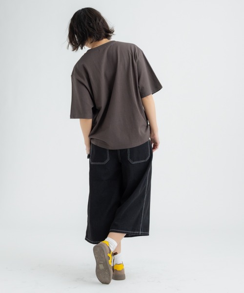 FLUKE HOLIC(フロックホリック)の「Circle print logo TEE(Tシャツ/カットソー・レディース・ホワイト/ブラウン/ネイビー・SMALL/MEDIUM/LARGE)」の5枚目の写真