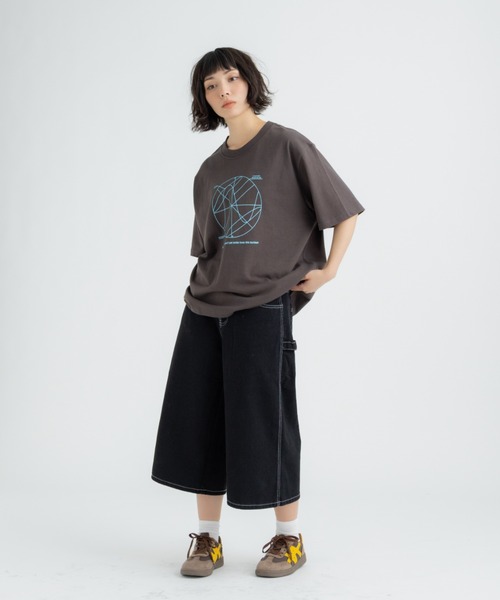 FLUKE HOLIC(フロックホリック)の「Circle print logo TEE(Tシャツ/カットソー・レディース・ホワイト/ブラウン/ネイビー・SMALL/MEDIUM/LARGE)」の11枚目の写真