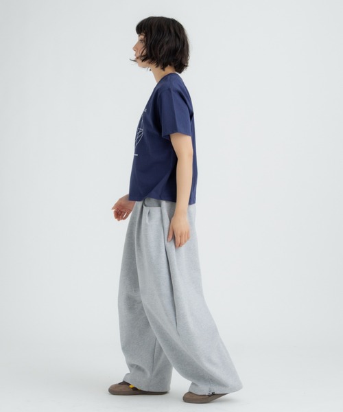 FLUKE HOLIC(フロックホリック)の「Circle print logo TEE(Tシャツ/カットソー・レディース・ホワイト/ブラウン/ネイビー・SMALL/MEDIUM/LARGE)」の13枚目の写真