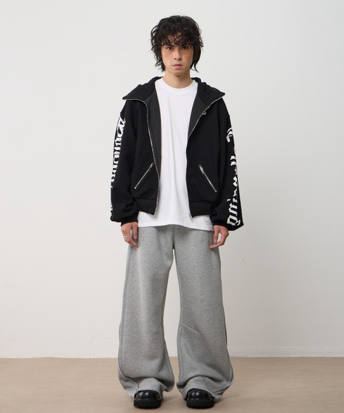 AsRiRe(アスリレイ)の「26ss Sleeve Logo Oversized Hoodie /スリーブロゴオーバーサイズパーカー(パーカー・メンズ・グレー/ブラック・L)」の7枚目の写真