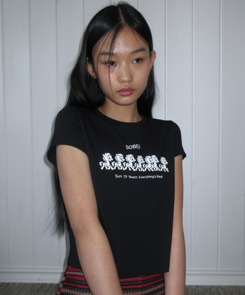 LOTSYOU(ロッツユー)の「LOTSYOU_Sober Parade T-shirt BLACK(Tシャツ/カットソー・レディース・その他・SMALL)」の7枚目の写真