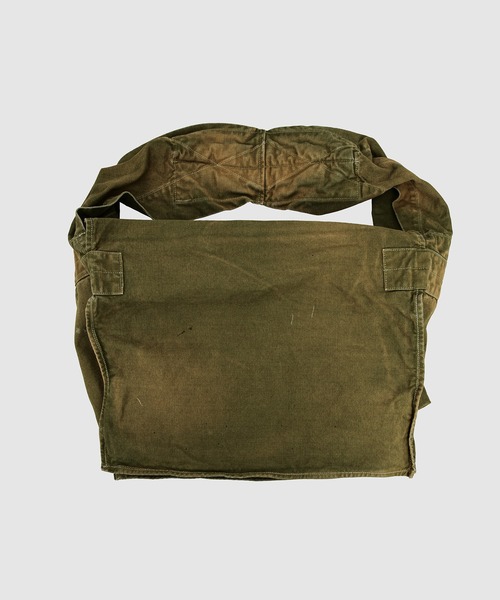 BOW WOW（バウワウ）の「WIDE STRAP NEWSPAPER BAG（ショルダーバッグ・メンズ・グリーン・ONE SIZE）」の14枚目の写真