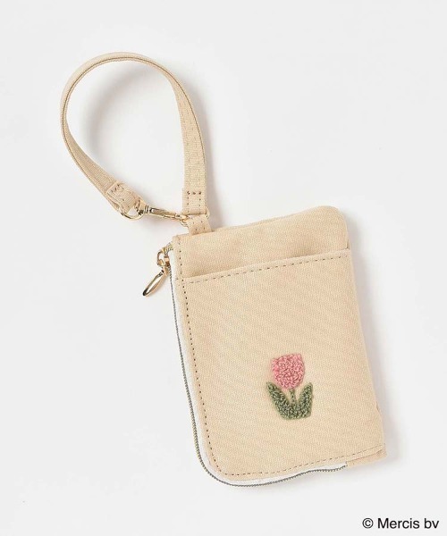 Miffy( ミッフィー)の「miffyスプリングサガラ刺繍コインパスケース(パスケース・レディース・グレー/ベージュ・FREE)」の4枚目の写真