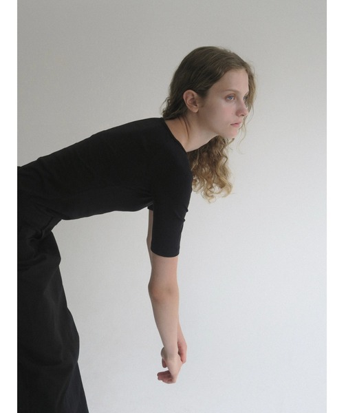 NOWNS（ナウンス）の「Lyse | Half sleeve tee（Tシャツ/カットソー・レディース・ブラック/アイボリー・FREE）」の11枚目の写真