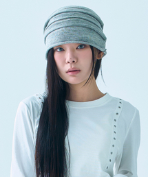 TUOMIO（トゥオミオ）の「STRIPE GLITTER BEANIE [GREY]（ニットキャップ/ビーニー）」