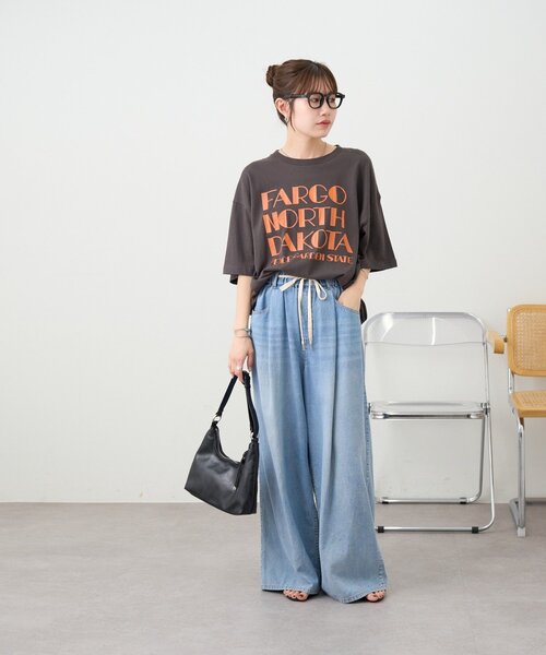 DISCOAT(ディスコート)の「【Enlude】ビワレロゴヴィンテージライクTシャツ《ユニセックス》(Tシャツ/カットソー・レディース・ネイビー/チャコールグレー/オフホワイト/ブラウン/ダークグレー・FREE/SMALL)」の17枚目の写真