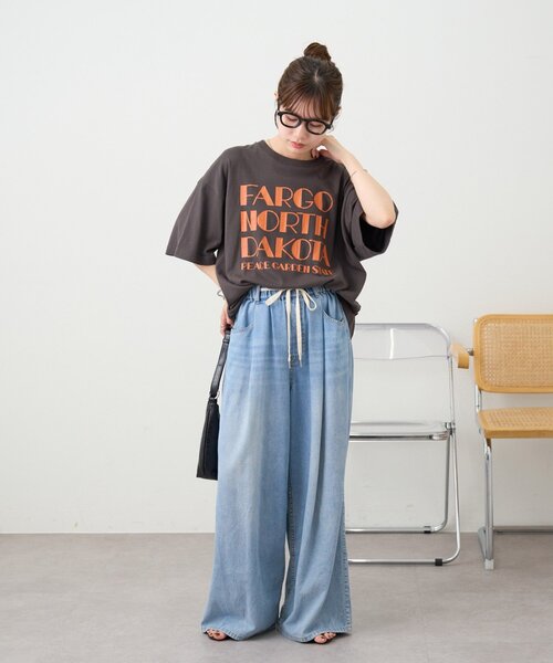 DISCOAT(ディスコート)の「【Enlude】ビワレロゴヴィンテージライクTシャツ《ユニセックス》(Tシャツ/カットソー・レディース・ネイビー/チャコールグレー/オフホワイト/ブラウン/ダークグレー・FREE/SMALL)」の18枚目の写真