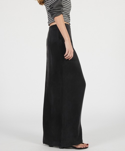 PRANK PROJECT（プランクプロジェクト）の「【2026Summer Pre-Order】ナローマキシスカート / Narrow Maxi Skirt（スカート・レディース・ブラウン/レッド/ブラック・36/38）」の16枚目の写真