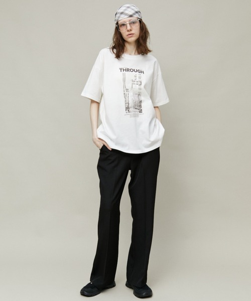 Auntie Rosa Holiday(アンティローザホリデー)の「フォトプリントロゴオーバーサイズTシャツ / 汗染み防止加工(Tシャツ/カットソー・レディース・オフホワイト/グレー・FREE)」の17枚目の写真
