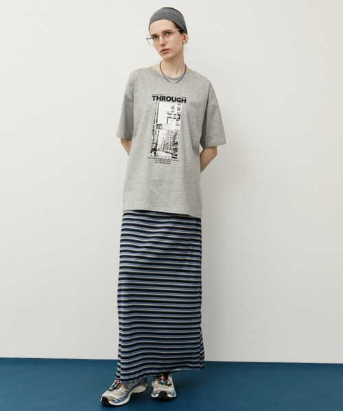 Auntie Rosa Holiday(アンティローザホリデー)の「フォトプリントロゴオーバーサイズTシャツ / 汗染み防止加工(Tシャツ/カットソー・レディース・オフホワイト/グレー・FREE)」の7枚目の写真