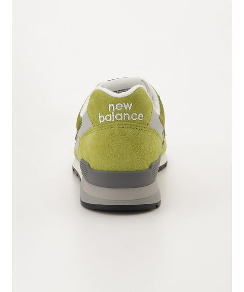 NEW BALANCE(ニューバランス)の「【New Balance】996(スニーカー・レディース・イエロー・23/25/24.5/24/23.5)」の2枚目の写真
