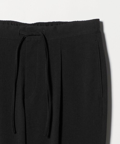 BEAUTY&YOUTH UNITED ARROWS（ビューティーアンドユースユナイテッドアローズ）の「ソアロン 1プリーツ テーパード イージー パンツ NO.5（その他パンツ・メンズ・ライトグレー/ベージュ/ダークグレー/ブラック・S/XL/L/M）」の6枚目の写真
