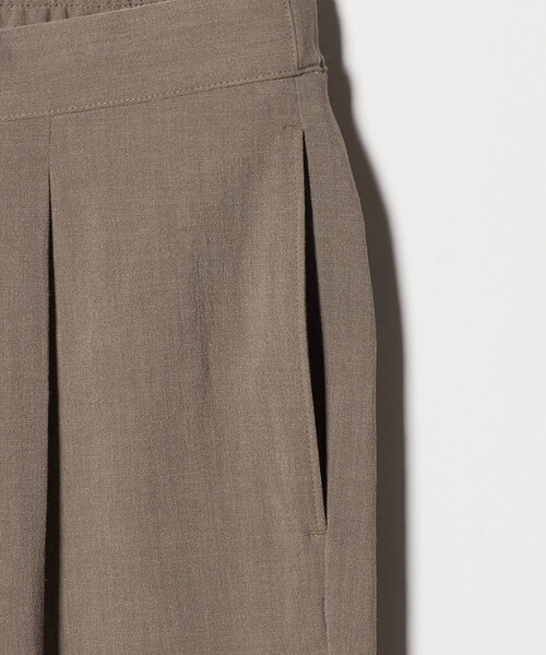 BEAUTY&YOUTH UNITED ARROWS（ビューティーアンドユースユナイテッドアローズ）の「ソアロン 1プリーツ テーパード イージー パンツ NO.5（その他パンツ・メンズ・ライトグレー/ベージュ/ダークグレー/ブラック・S/XL/L/M）」の12枚目の写真