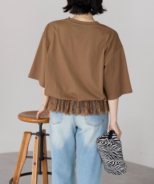 r.（アールドット）の「【接触冷感・UVカット・吸水速乾機能付き】裾レースTシャツ（Tシャツ/カットソー・レディース・ホワイト/キャメル/ブルー/ブラック・FREE）」の14枚目の写真