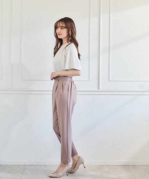 12Twelve Agenda(トゥエルブ アジェンダ)の「ヴィンテージサテンパーツ付Vネックブラウス(シャツ/ブラウス・レディース・オフホワイト/ネイビー・M)」の8枚目の写真