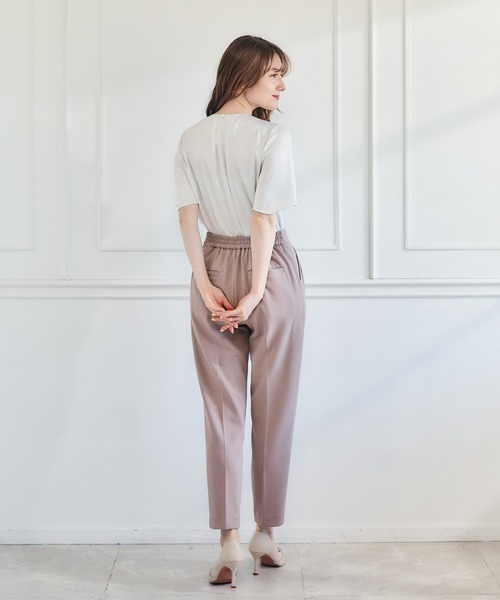 12Twelve Agenda(トゥエルブ アジェンダ)の「ヴィンテージサテンパーツ付Vネックブラウス(シャツ/ブラウス・レディース・オフホワイト/ネイビー・M)」の9枚目の写真