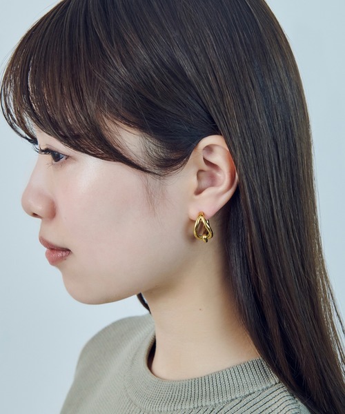 GOLDY(ゴールディ)の「【金属アレルギー軽減】ノット ドロップ ワンタッチ ステンレス イヤリング(イヤリング・レディース・ゴールド/シルバー・FREE)」の5枚目の写真