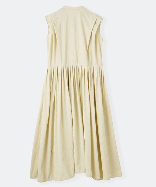 LANVIN en Bleu(ランバンオンブルー)の「ナイロンタッサータックワンピース(ワンピース・レディース・ブラック/イエロー/キャメル・36/38)」の14枚目の写真