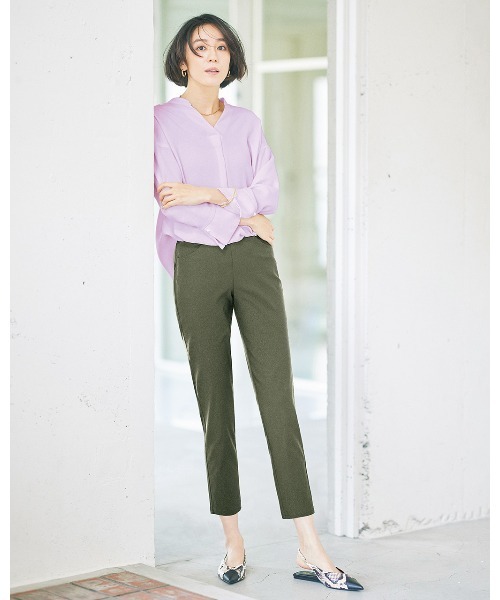 DoCLASSE（ ドゥクラッセ）の「ドライタッチ・サブリナ59cm（その他パンツ・レディース・ダークネイビー/キャメル/オリーブ/ブラック/ブラウン/グリーン/ストーン/オフホワイト/ライトピンク/ネイビー/ライトオレンジ系/ブルー/ライトブラウン・11/13/15 /7/9/5）」の6枚目の写真