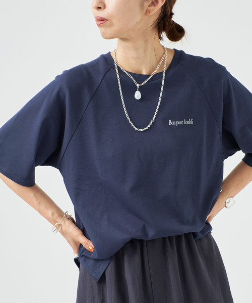 VERMEIL par iena(ヴェルメイユパーイエナ)の「BACK PRINT Tシャツ(Tシャツ/カットソー・レディース・ネイビー/ピンク・FREE)」の4枚目の写真