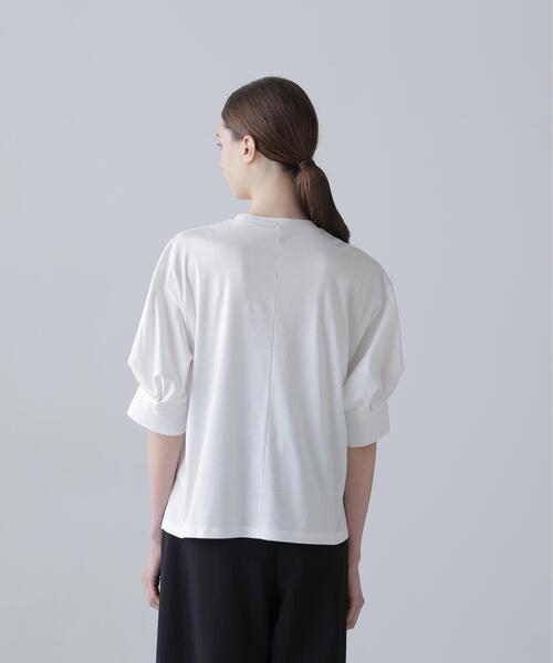 ADORE(アドーア)の「◆コットンスムースボリュームスリーブプルオーバー(Tシャツ/カットソー・レディース・ホワイト/ネイビー/ピンク・38)」の6枚目の写真