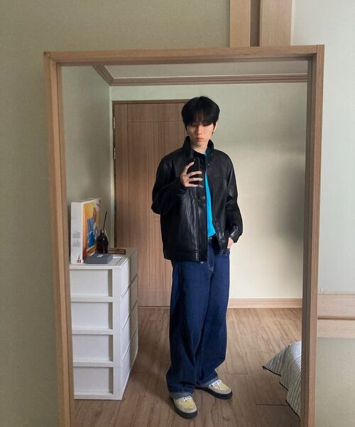 LEFTSEOUL（レフトソウル）の「[ユニセックス] 合成皮革インシジョンジャケット [ブラウン]（ライダースジャケット・レディース・ブラウン・MEDIUM/LARGE）」の9枚目の写真