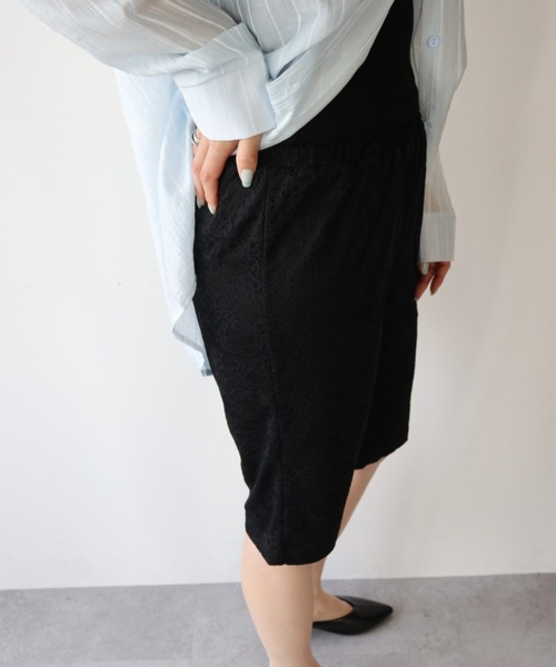 ELTONE(エルトーン)の「レースバイカーパンツ(その他パンツ・レディース・アイボリー/ブラック・FREE)」の12枚目の写真