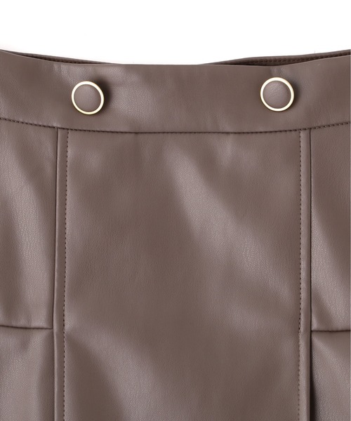 JILL by JILL STUART(ジルバイジルスチュアート)の「サイドプリーツフェイクレザーミニスカート(スカート・レディース・ブラウン/ベージュ・MEDIUM/SMALL)」の15枚目の写真