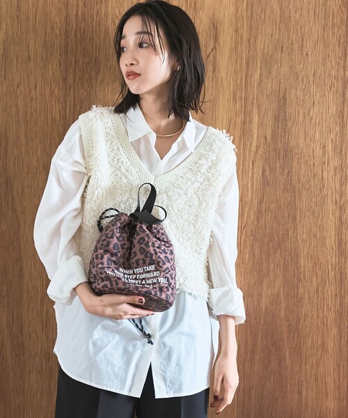coen(コーエン)の「【新型登場】ロゴ刺繍キカキルト 2way巾着ショルダーバッグ(ショルダーバッグ・レディース・コバルトブルー/その他7/オリーブ/シルバー/ブラック/その他4・FREE)」の17枚目の写真