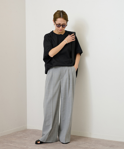 FRAMeWORK(フレームワーク)の「≪WEB限定+一部店舗 / 追加≫スムースコクーンプルオーバー 2(Tシャツ/カットソー・レディース・ブラック/ホワイト/ブラウン・FREE)」の8枚目の写真